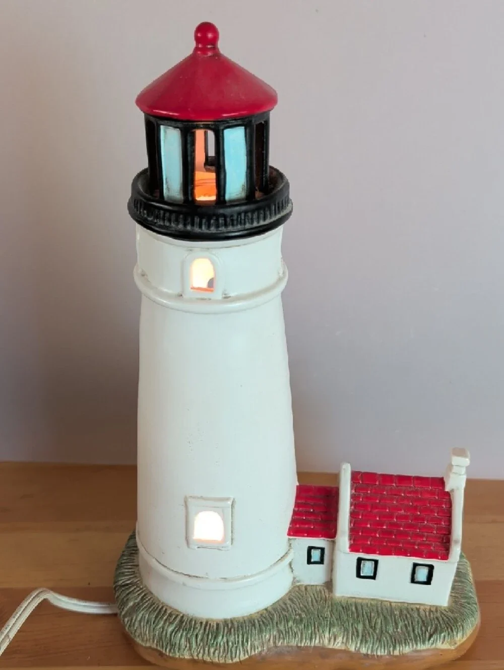 1994 VTG. Lefton Geo Z, Lighthouse Lamp, Heceta Head  Decorative Accent.🌟🌟🌟
